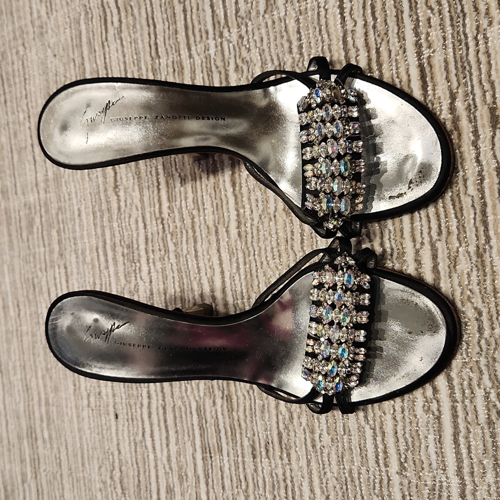 Giuseppe Zanotti black crystal sandal size 35.5